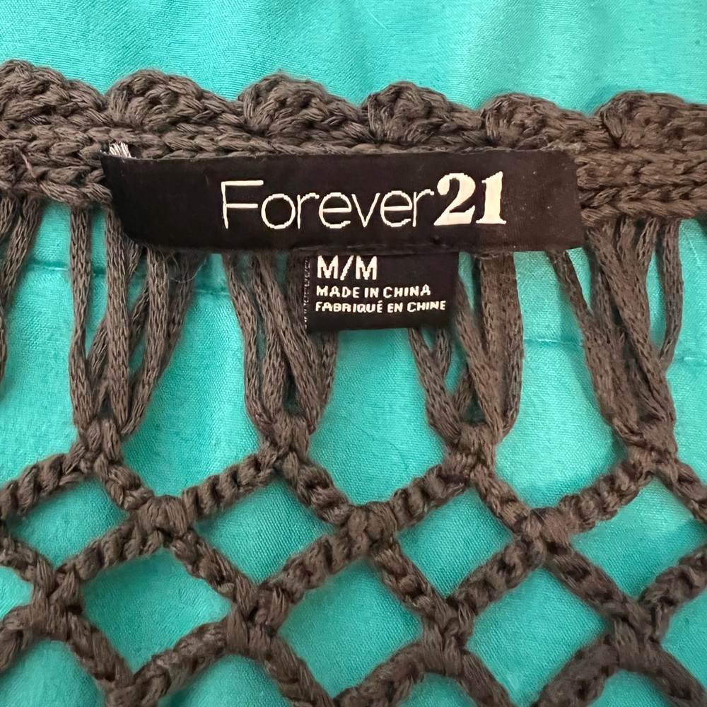 Crochet Grey Top Cover Up Forever 21 Medium - Picture 2 of 5